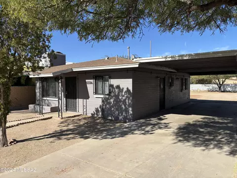 Exterior - 737 E 33rd St, Tucson, AZ 85713 photo 2 of 4
