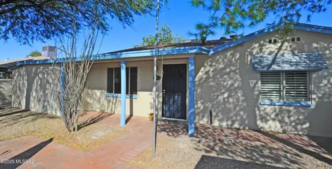 2733 Eastland St, Tucson, AZ 85716