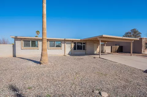 3798 W Horizon Hills Dr, Tucson, AZ 85741