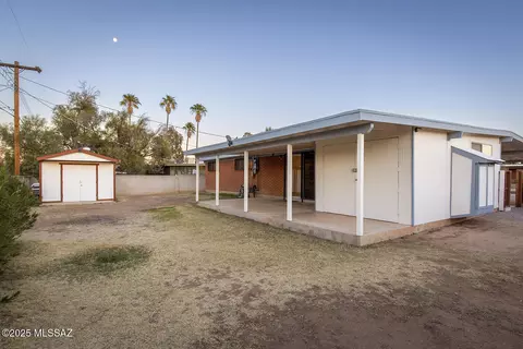 7257 E Sylvane Dr, Tucson, AZ 85710 photo 21