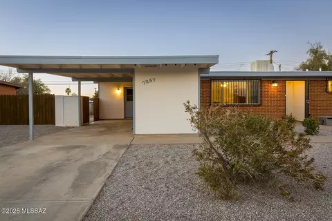 7257 E Sylvane Dr, Tucson, AZ 85710