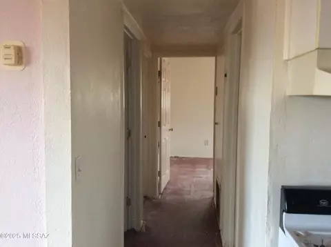 Entry Way - 112 E 1st St, Mammoth, AZ 85618 photo 2 of 2