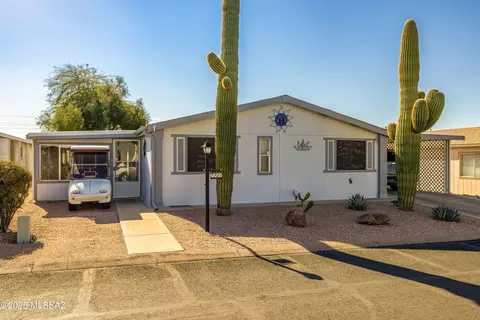 7721 W Touchstone St, Tucson, AZ 85735