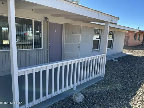 129 W 6th Ave, San Manuel, AZ 85631