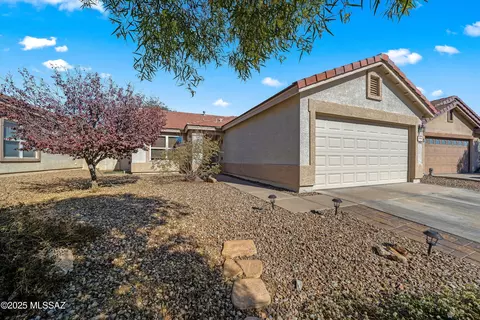 13146 N Tanner Robert Dr, Oro Valley, AZ 85755