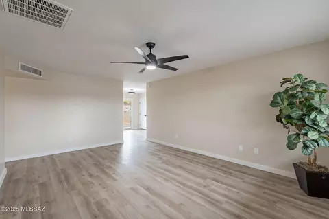 3751 E Drydock Pl, Tucson, AZ 85739 photo 14