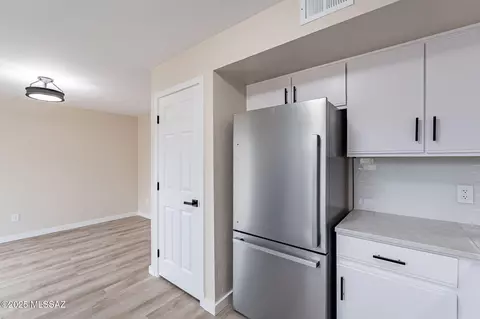 3751 E Drydock Pl, Tucson, AZ 85739 photo 6