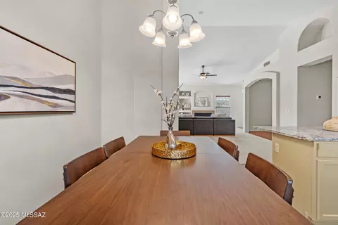 60591 E Blackcrest Loop, Tucson, AZ 85739 photo 13