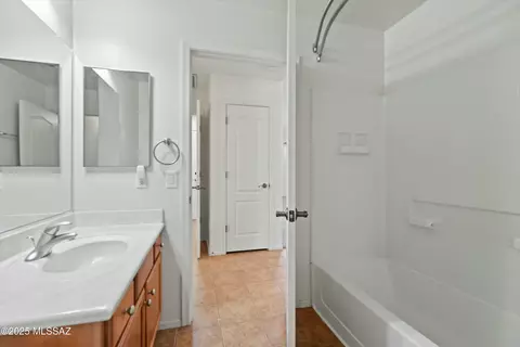 Bath - 7151 E Alderberry St, Tucson, AZ 85756 photo 3 of 4