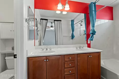 Bath - 7151 E Alderberry St, Tucson, AZ 85756 photo 1 of 4