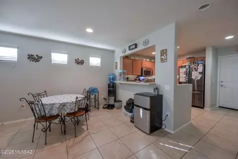 Dining - 5781 S Cedar Ridge Rd, Tucson, AZ 85747 photo 1 of 2