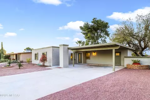 9151 E 8th St, Tucson, AZ 85710 photo 2