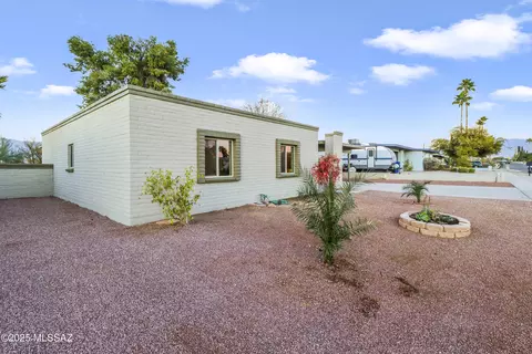 9151 E 8th St, Tucson, AZ 85710 photo 4