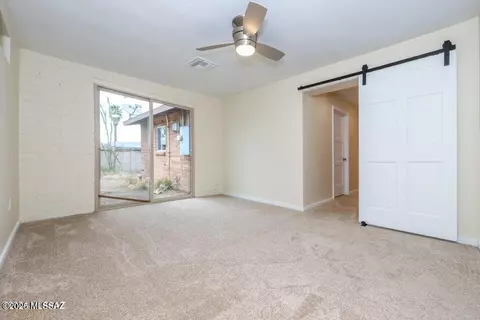 Bedroom - 814 E Mitchell Dr, Tucson, AZ 85719 photo 1 of 4