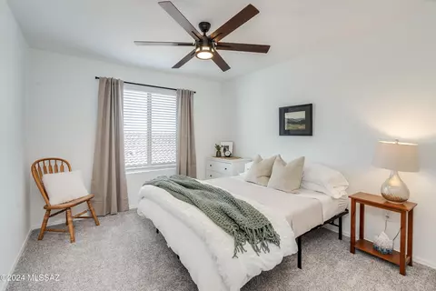 Bedroom - 11784 E Arabelle Dr, Vail, AZ 85641 photo 9 of 10
