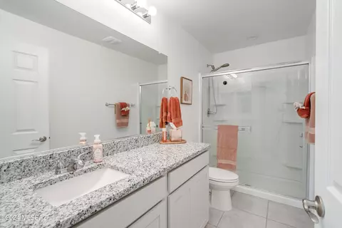 Bath - 11784 E Arabelle Dr, Vail, AZ 85641 photo 4 of 4