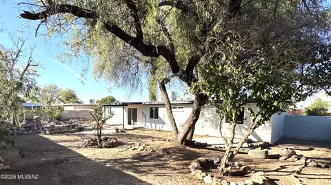 Exterior - 7410 E Brooks Dr, Tucson, AZ 85730 photo 1 of 1