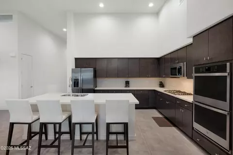 Kitchen - 6955 E Ventana Links Loop, Tucson, AZ 85750 photo 3 of 3