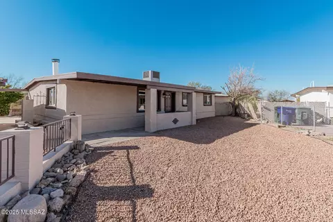 7059 S Cabot Place Pl, Tucson, AZ 85756 photo 2