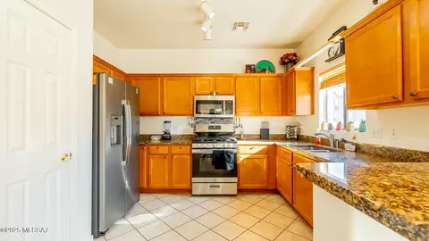 Kitchen - 3736 E Felix Blvd, Tucson, AZ 85706 photo 1 of 1