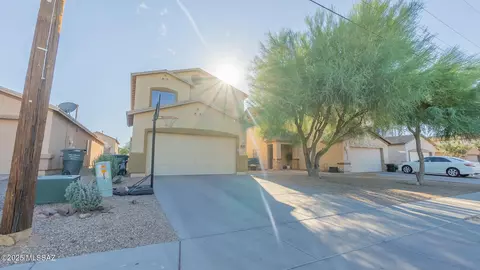 3736 E Felix Blvd, Tucson, AZ 85706