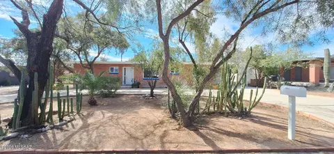 6932 E 4th St, Tucson, AZ 85710