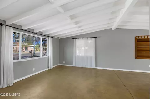 Living - 2926 Exeter St, Tucson, AZ 85716 photo 1 of 2