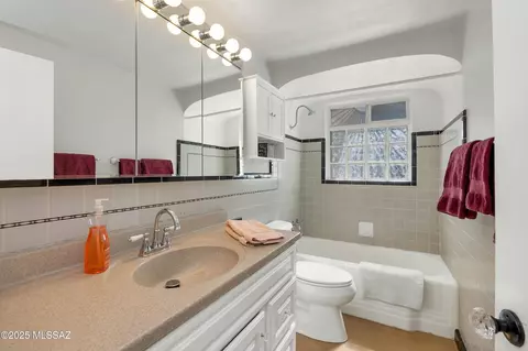 Bath - 2926 Exeter St, Tucson, AZ 85716 photo 1 of 1