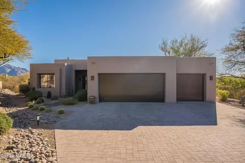 805 W Sedona Ridge Pl, Oro Valley, AZ 85755