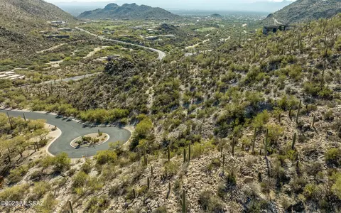 14760 N Soaring Dove Pl, Marana, AZ 85658