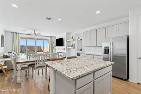 Kitchen - 11780 E Arabelle Dr, Vail, AZ 85641 photo 4 of 4