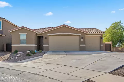 11780 E Arabelle Dr, Vail, AZ 85641