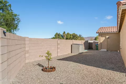 Exterior - 11780 E Arabelle Dr, Vail, AZ 85641 photo 5 of 5