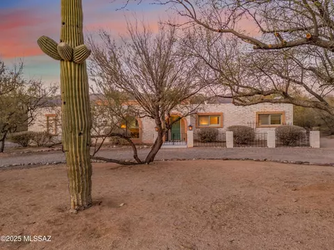 11361 E Hash Knife Ci Cir, Tucson, AZ 85749