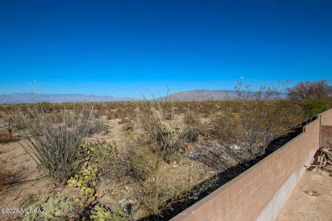 Exterior - 10341 E Roywood Way, Tucson, AZ 85747 photo 3 of 3