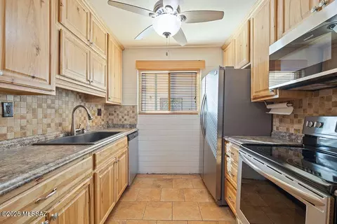 1776 S Palo Verde Ave #B108, Tucson, AZ 85713
