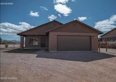 941 Via Puebla, Rio Rico, AZ 85648