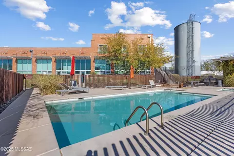 1001 E 17th St #112, Tucson, AZ 85701