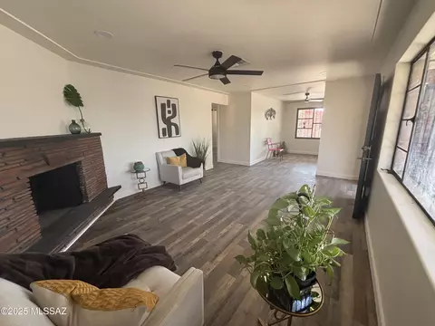 2926 N Dodge Blvd, Tucson, AZ 85716