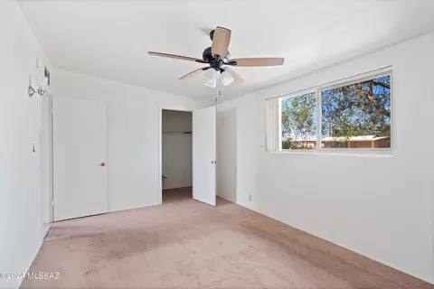 4872 E 23rd St, Tucson, AZ 85711 photo 9