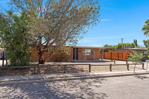 4872 E 23rd St, Tucson, AZ 85711 photo 18