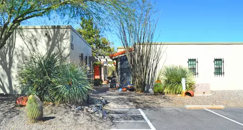 138 W Calle Del Ano, Green Valley, AZ 85614