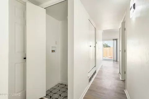 Entry Way - 1137 E Garden Loop, Tucson, AZ 85706 photo 1 of 1