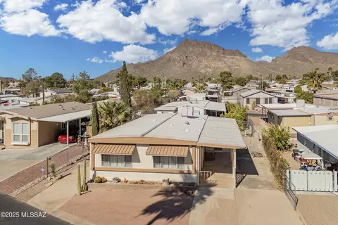 5658 W Flying M St, Tucson, AZ 85713