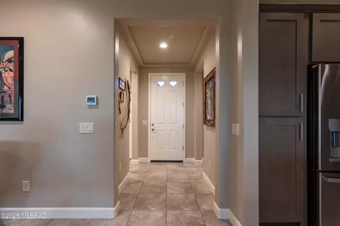 59830 E Jacaranda Pl, Oracle, AZ 85623 photo 3