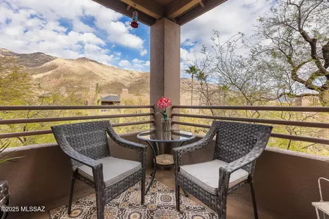 6655 N Canyon Crest Dr #5225, Tucson, AZ 85750