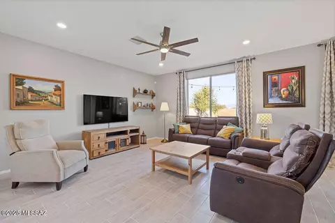14155 E Adeline Dr, Vail, AZ 85641 photo 8