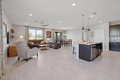 14155 E Adeline Dr, Vail, AZ 85641 photo 4