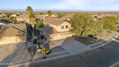 962 S Willis Ave, Vail, AZ 85641