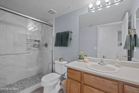 Bath - 962 S Willis Ave, Vail, AZ 85641 photo 1 of 5
